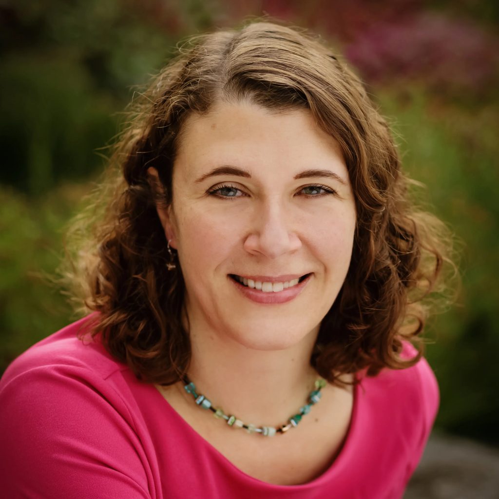 Headshot of Christina Grozinger